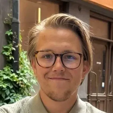 Oliver Larsson